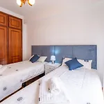 T2 Varanda Do Mar Daire *
