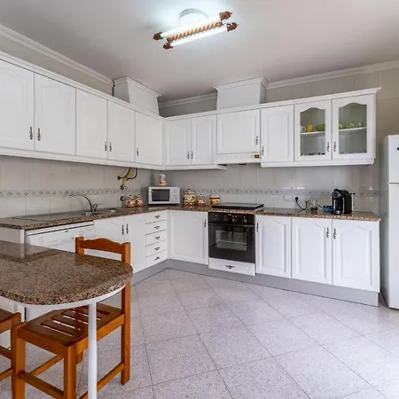 T2 Nanuco アパート