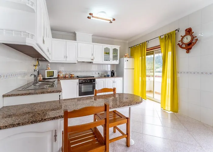 Apartamento T2 Varanda Do Mar