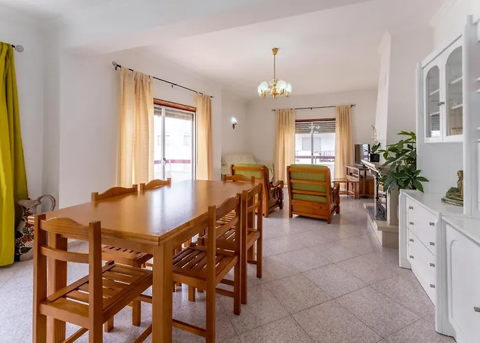 Apartamento T2 Varanda Do Mar Daire *